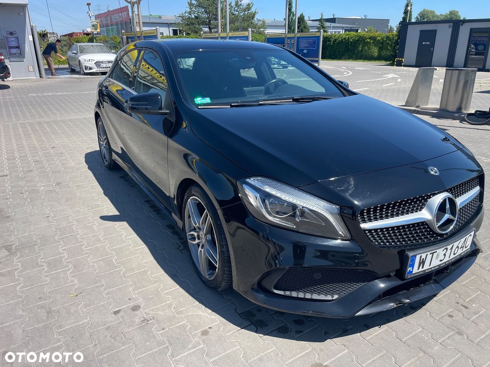 Mercedes-Benz Klasa A 180 7G-DCT AMG Line - 3