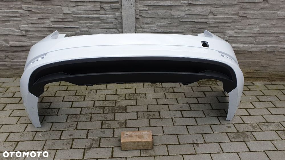 Zderzak Skoda Octavia 4 IV tyl kombi 2019 - 5e7 - 4