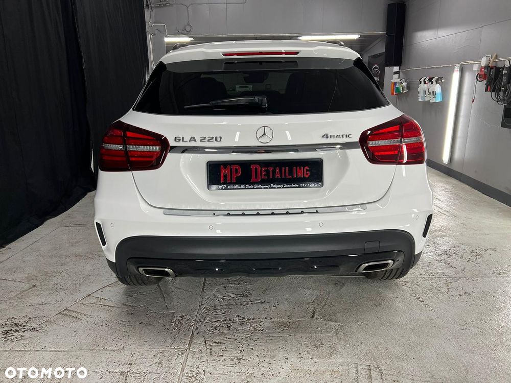 Mercedes-Benz GLA 220 4-Matic AMG Line - 7