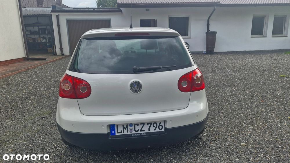 Volkswagen Golf - 4