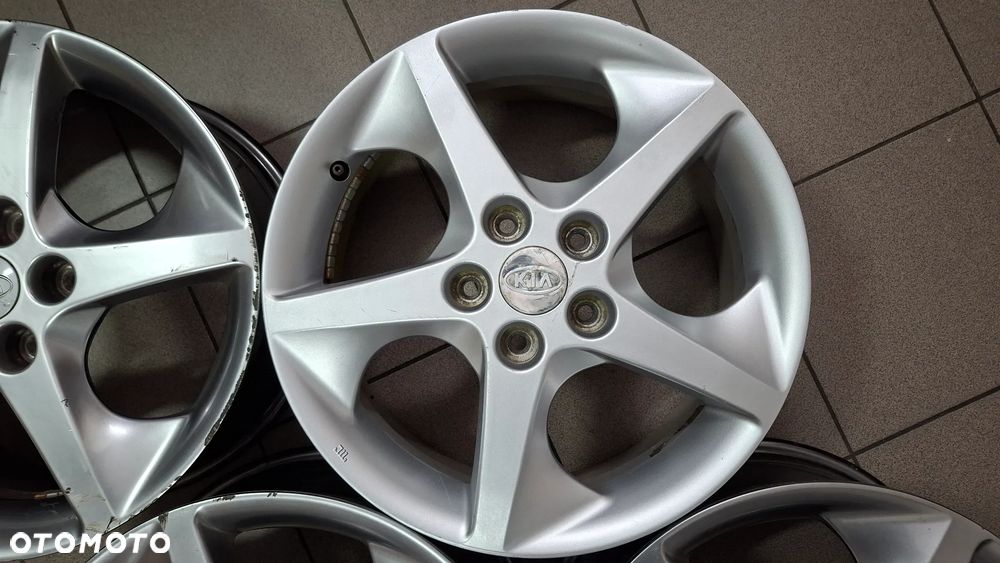 Felgi Aluminiowe 17 Kia Ceed 5x114.3 ET 56 - 8