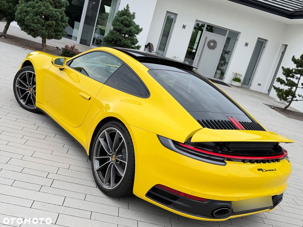 Porsche 911 Carrera S - 13