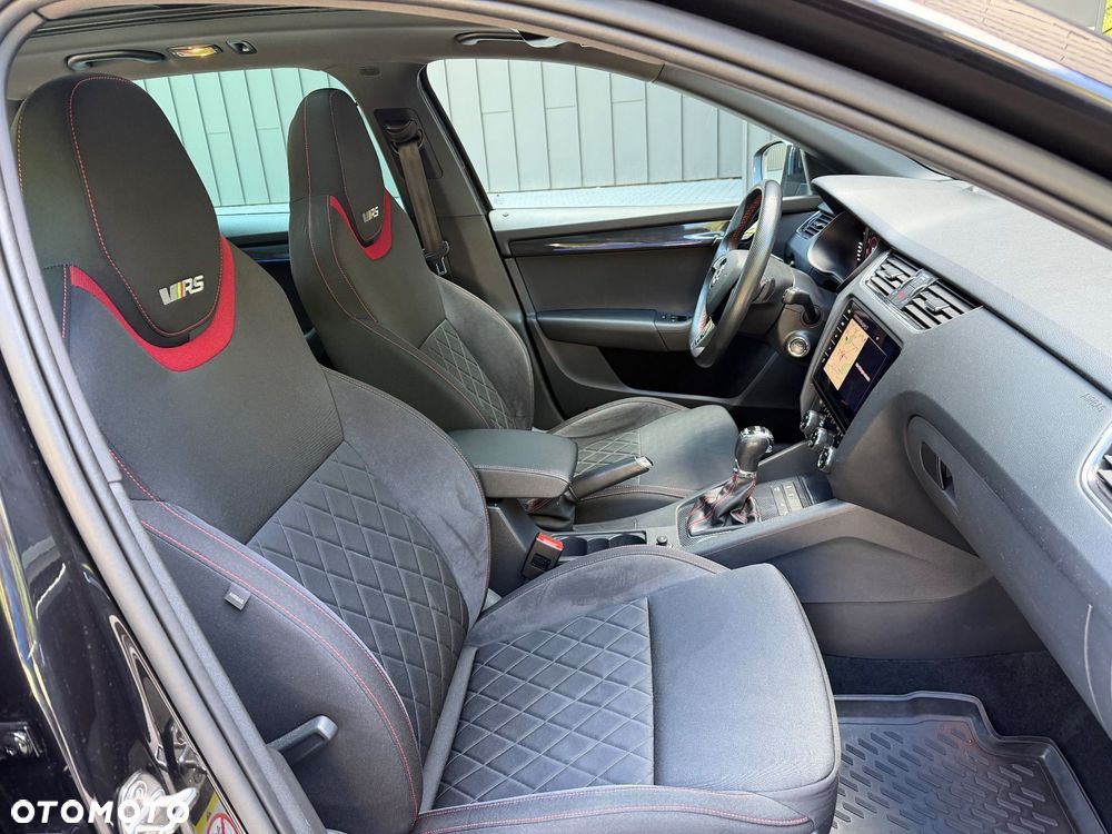 Skoda Octavia 2.0 TDI 4x4 DSG RS - 21