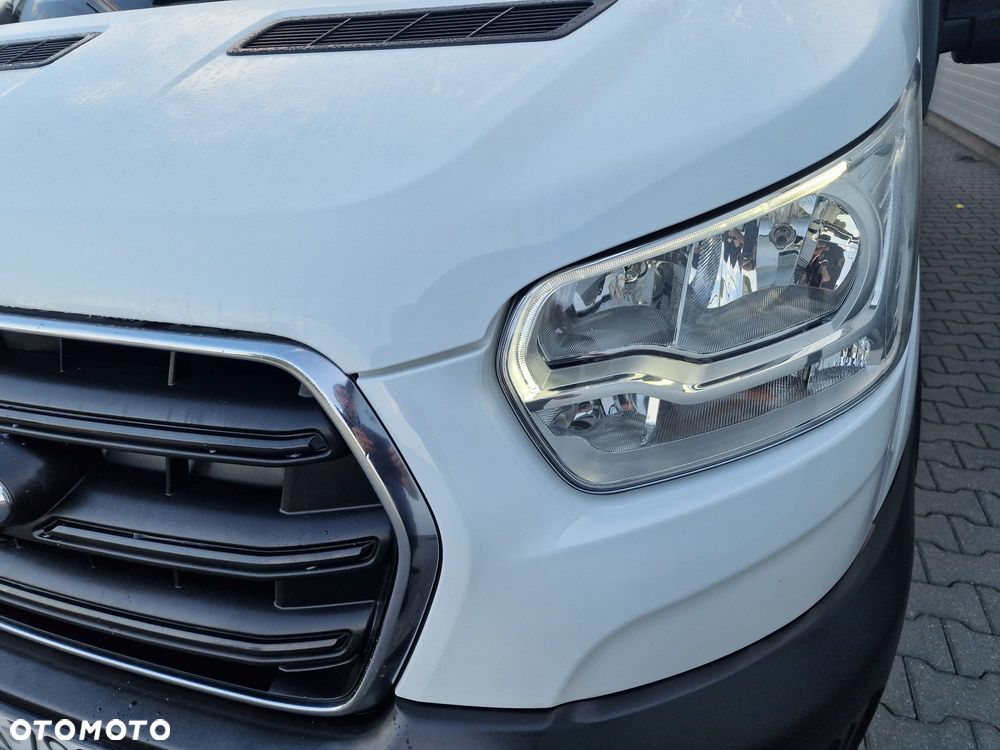 Ford Transit - 8