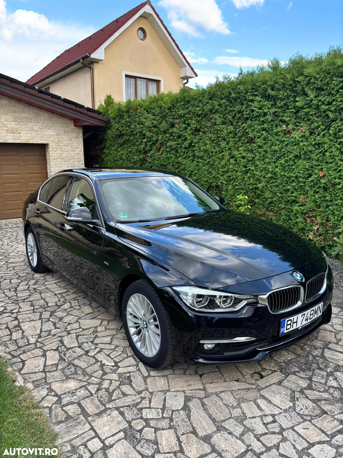 BMW Seria 3 320d Aut. Luxury Line - 2