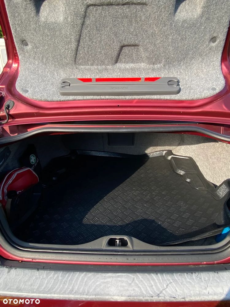 Volvo S60 2.4 Comfort - 14