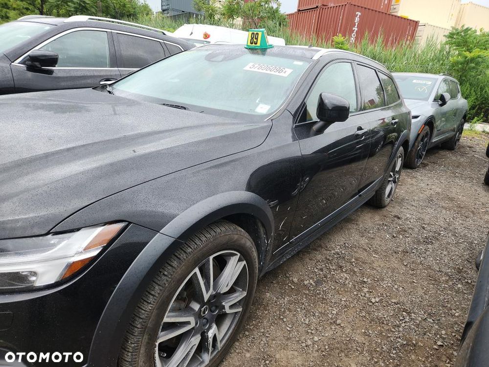 Volvo V90 - 15