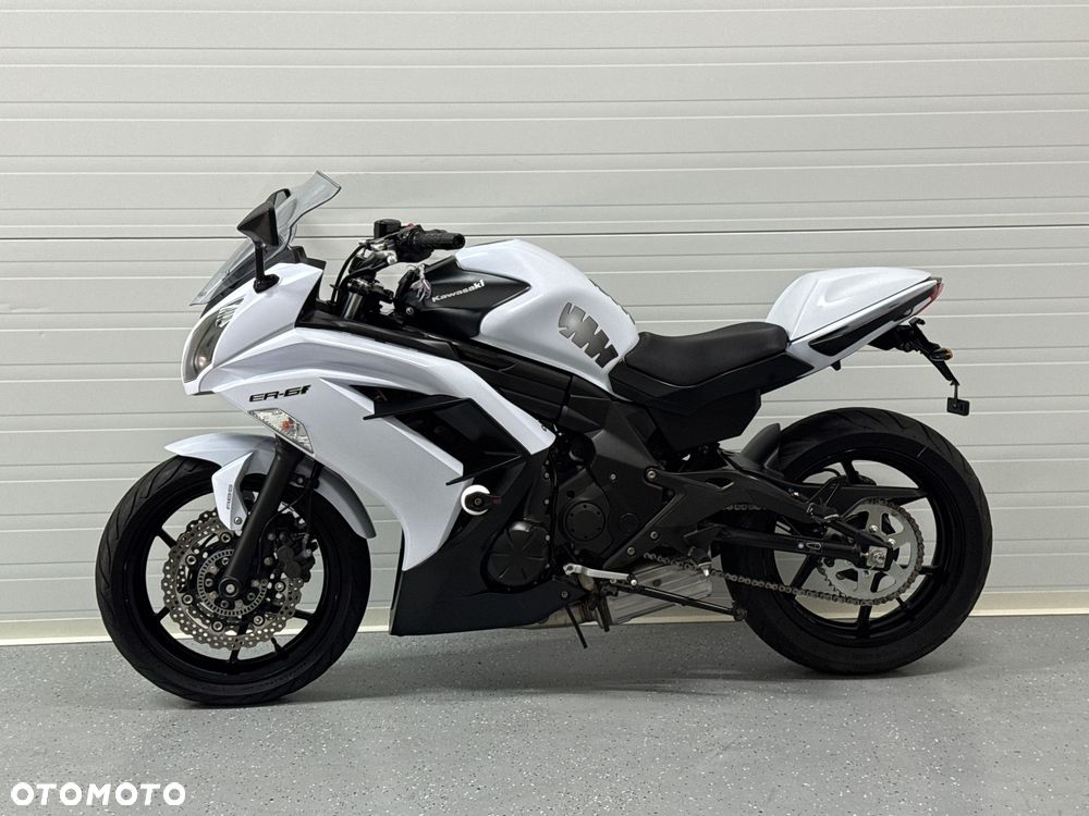 Kawasaki ER - 18