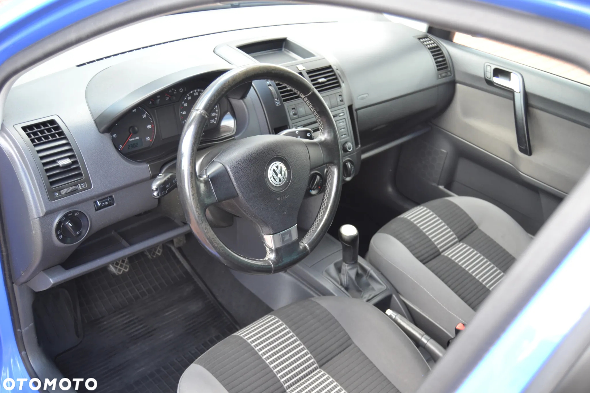 Volkswagen Polo 1.2 Team - 14