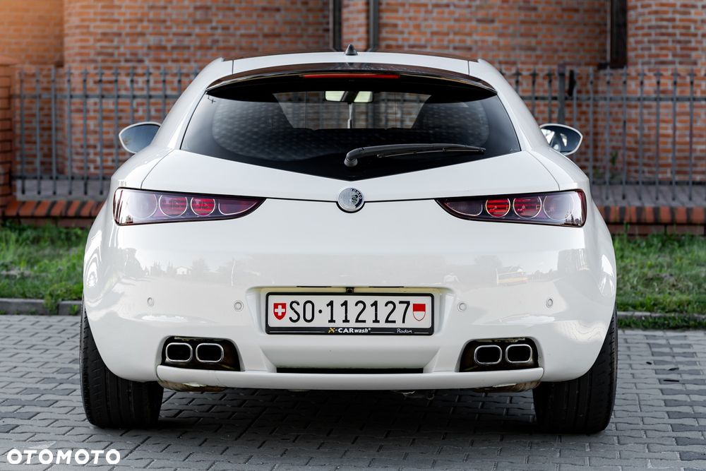 Alfa Romeo Brera 2.4JTDM - 8