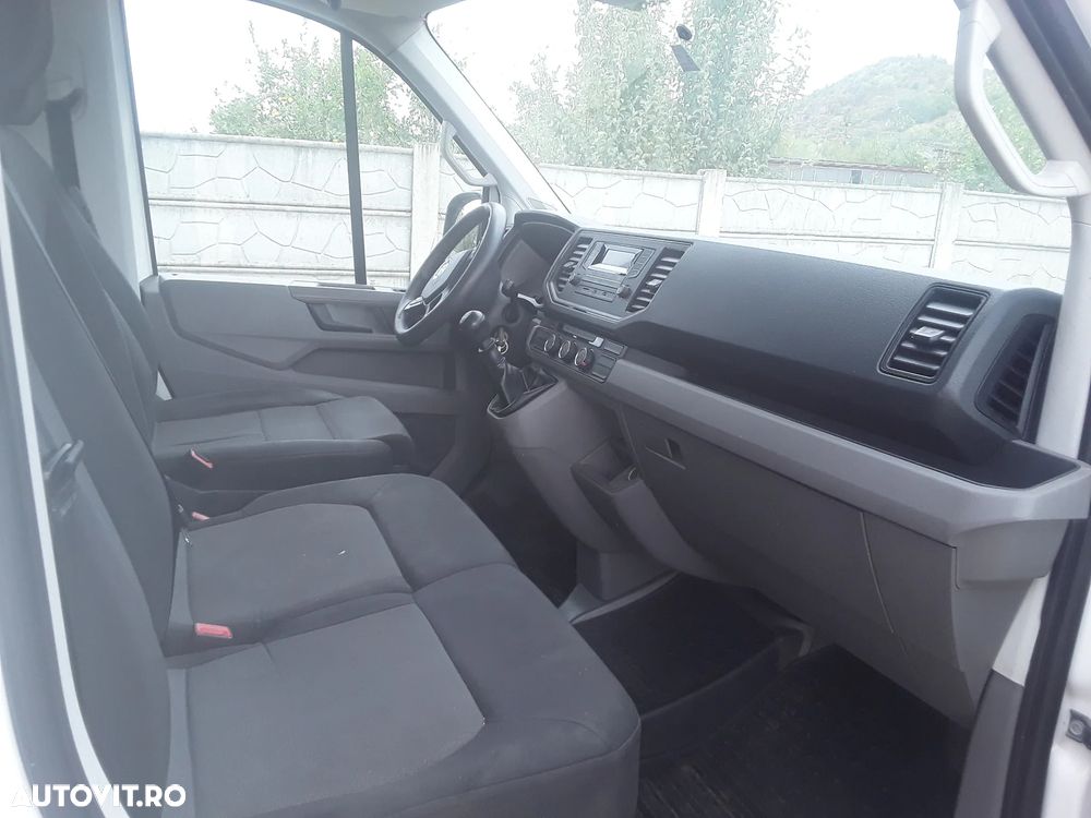 Volkswagen Crafter - 12