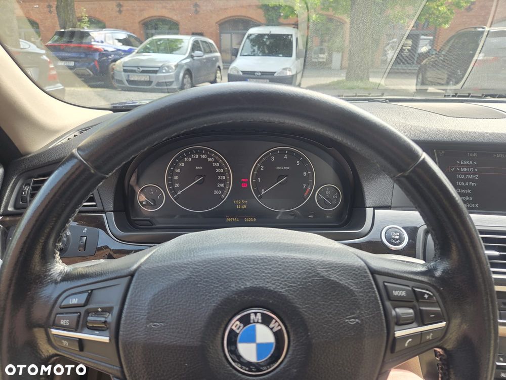 BMW Seria 5 528i - 19
