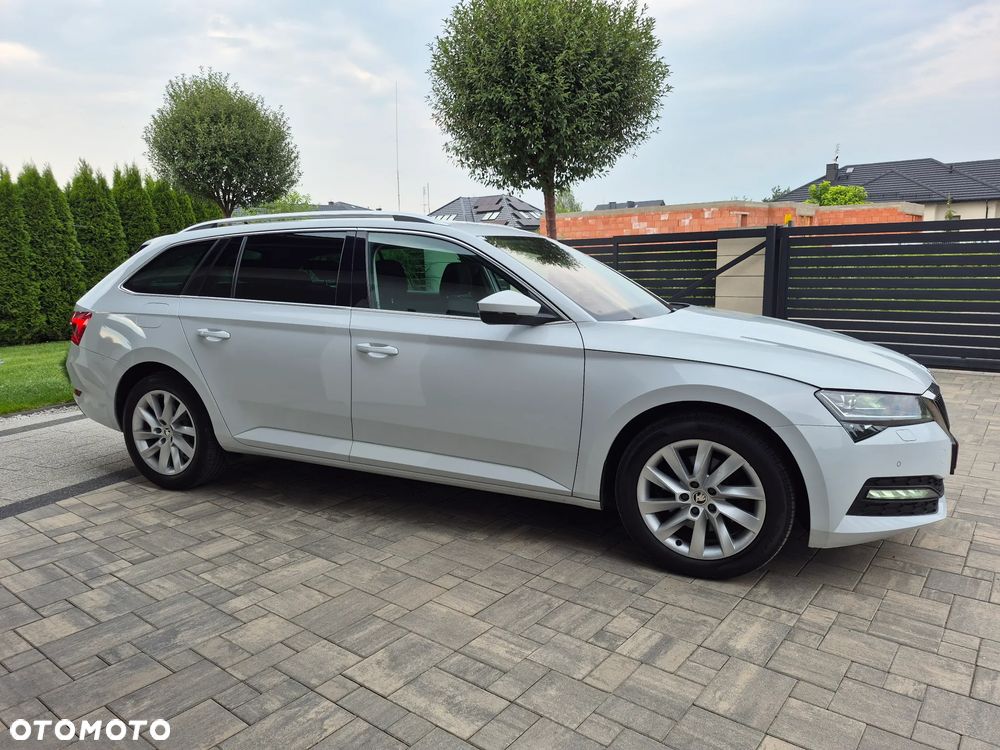 Skoda Superb 2.0 TDI SCR Ambition DSG - 30