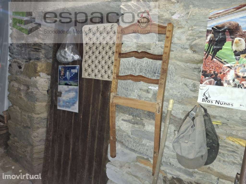 Moradia na Vila de Silvares - Grande imagem: 5/38