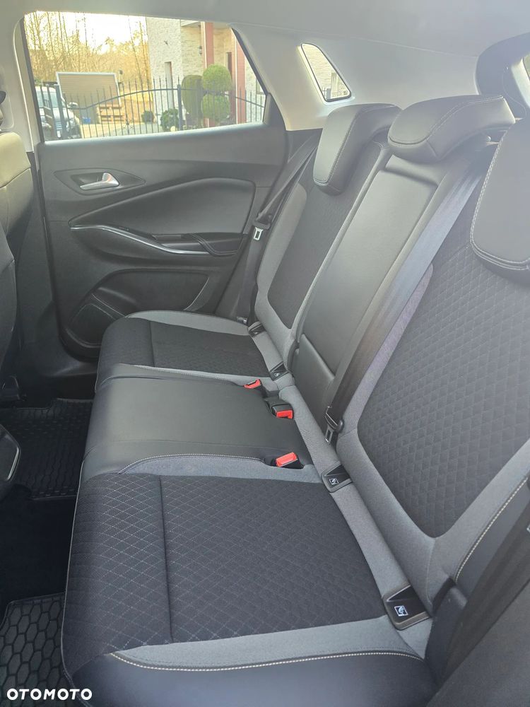 Opel Grandland X 1.2 T GPF Edition Business Pack S&S - 10