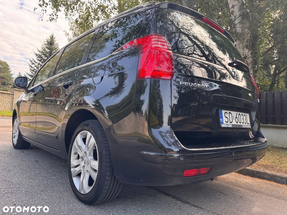 Peugeot 5008 2.0 HDi Allure 7os - 13
