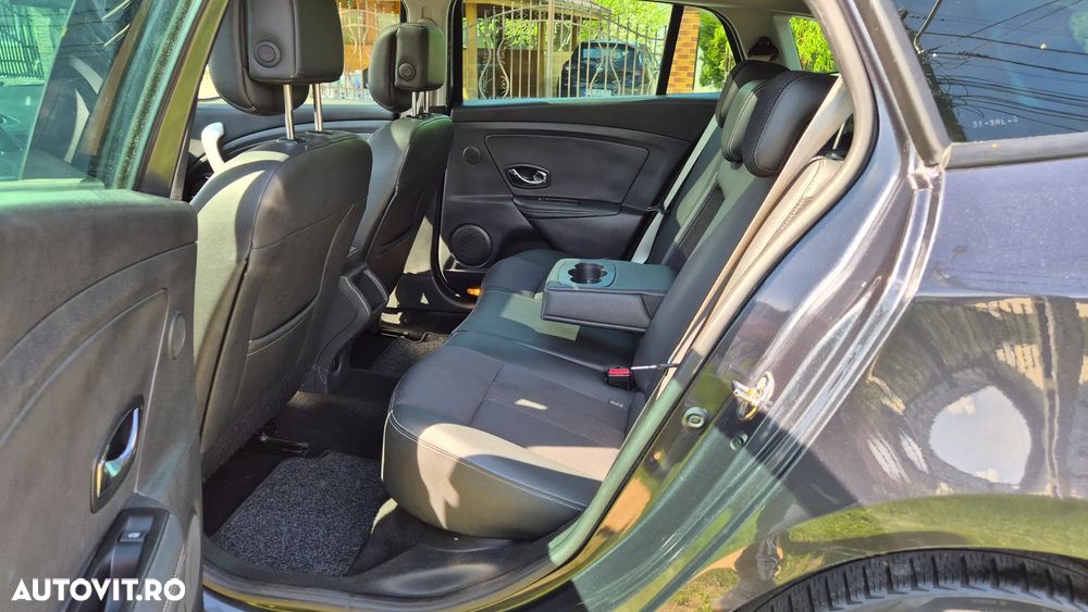 Renault Megane ENERGY dCi 110 Start & Stopp Bose Edition - 15