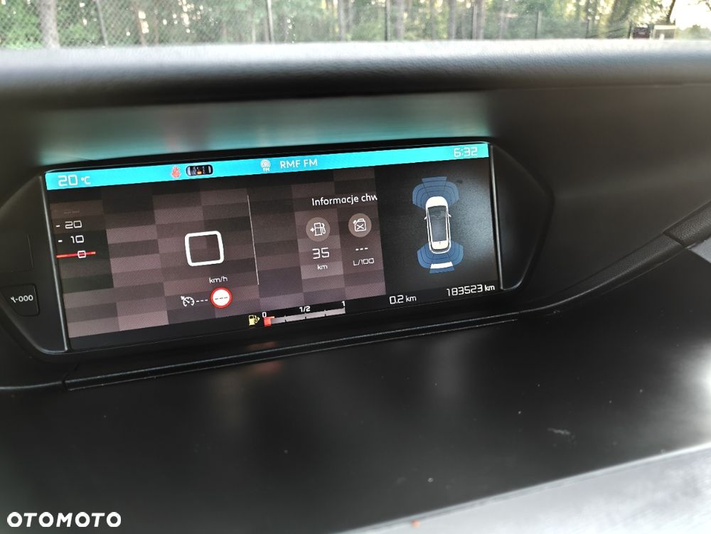 Citroën C4 Picasso 1.6 BlueHDi MoreLife S&S - 22