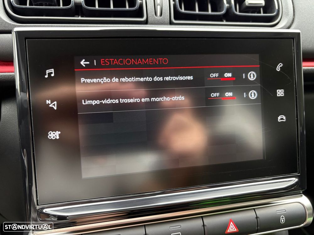 Citroën C3 1.2 PureTech Shine - 32