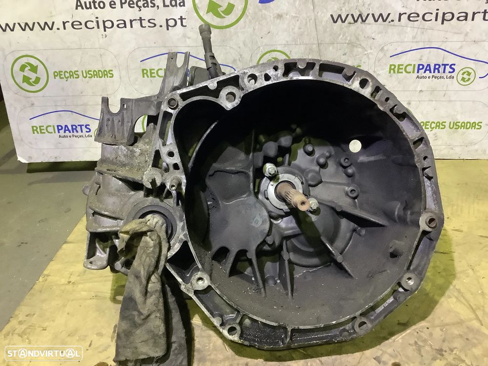 Caixa de velocidades Renault Megane II 6v 1.9 DCi - 1