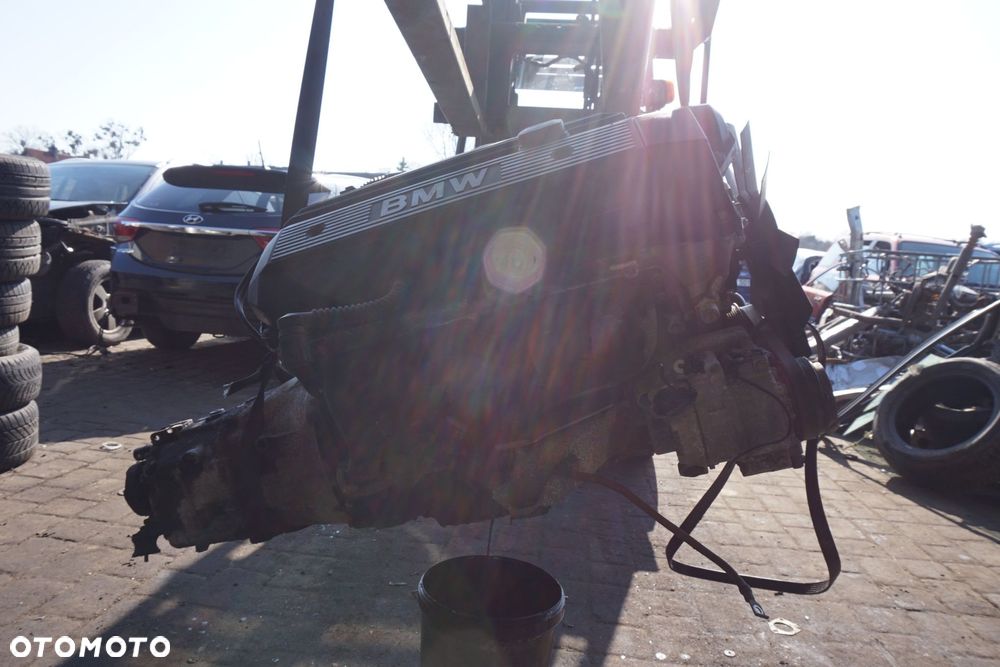 SILNIK KOMPLETNY 5 E39 2.5 36V 170KM M52B25 256S3 1X VANOS BMW 1995-2000 - 2