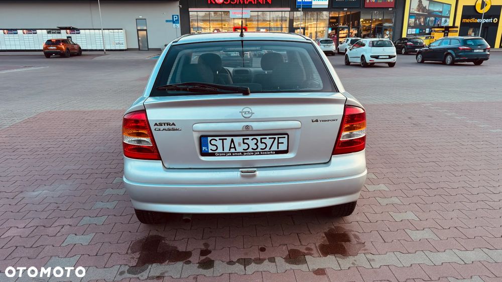 Opel Astra - 5