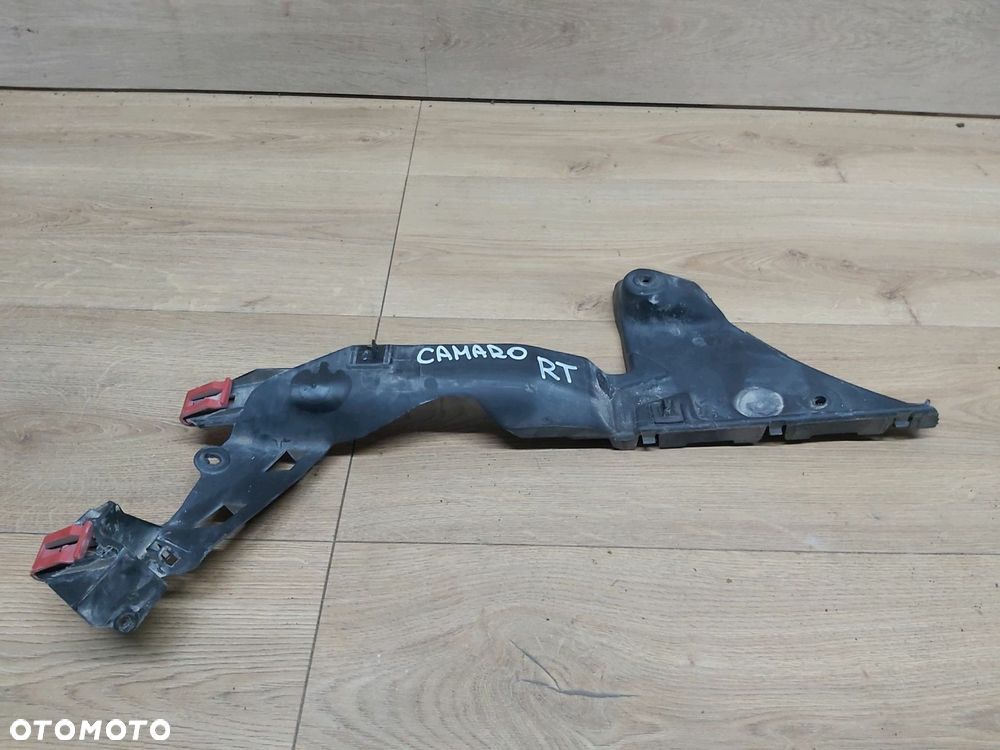 Chevrolet CAMARO V SS 6,2 v8 ślizg zderzaka prawy tył 92247764 10-14r - 1