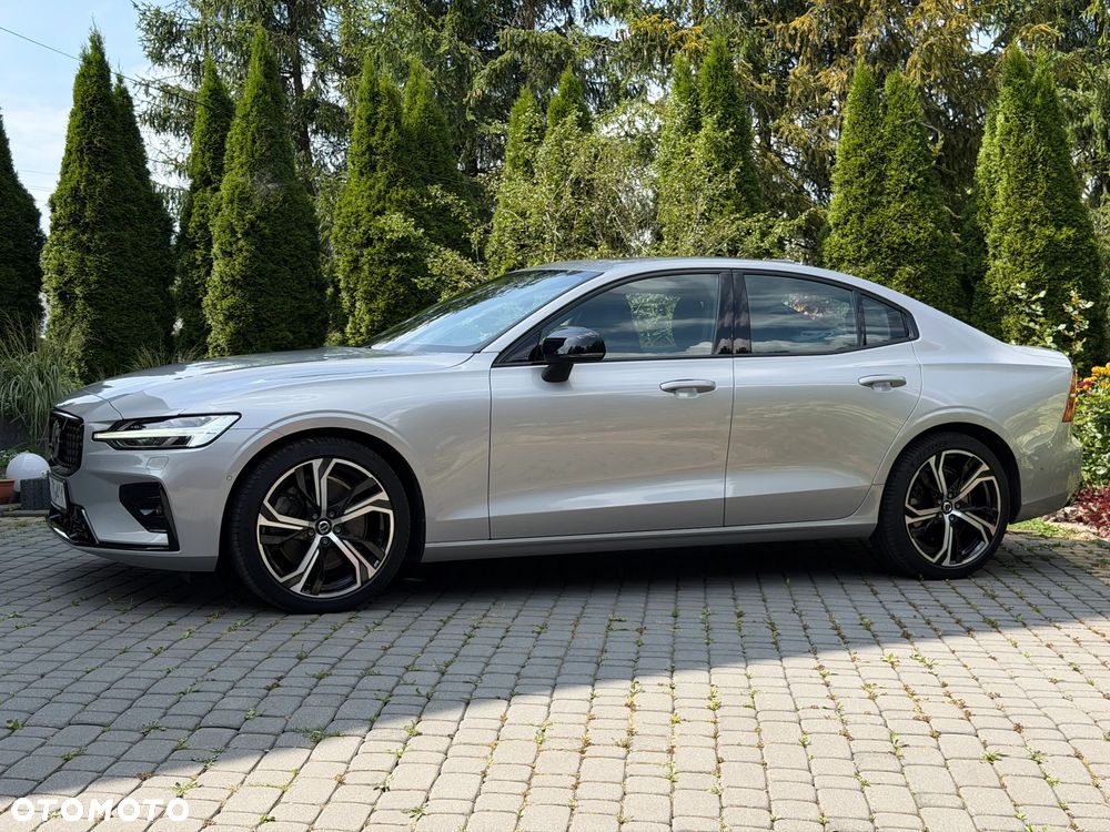 Volvo S60 B5 B AWD Ultimate Dark - 3