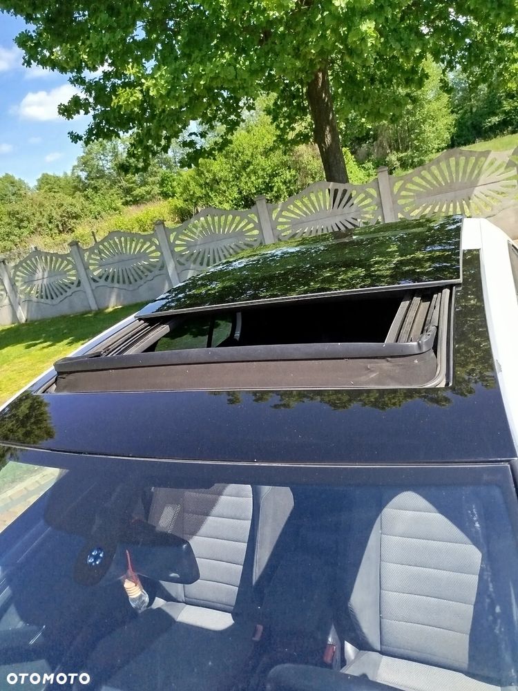 Volkswagen Golf - 12