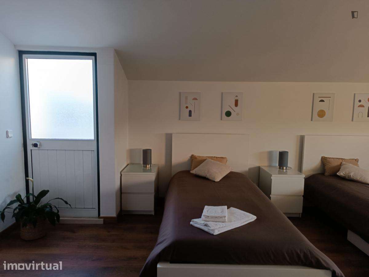 Quarto - localizado em Leiria - Grande imagem: 3/14