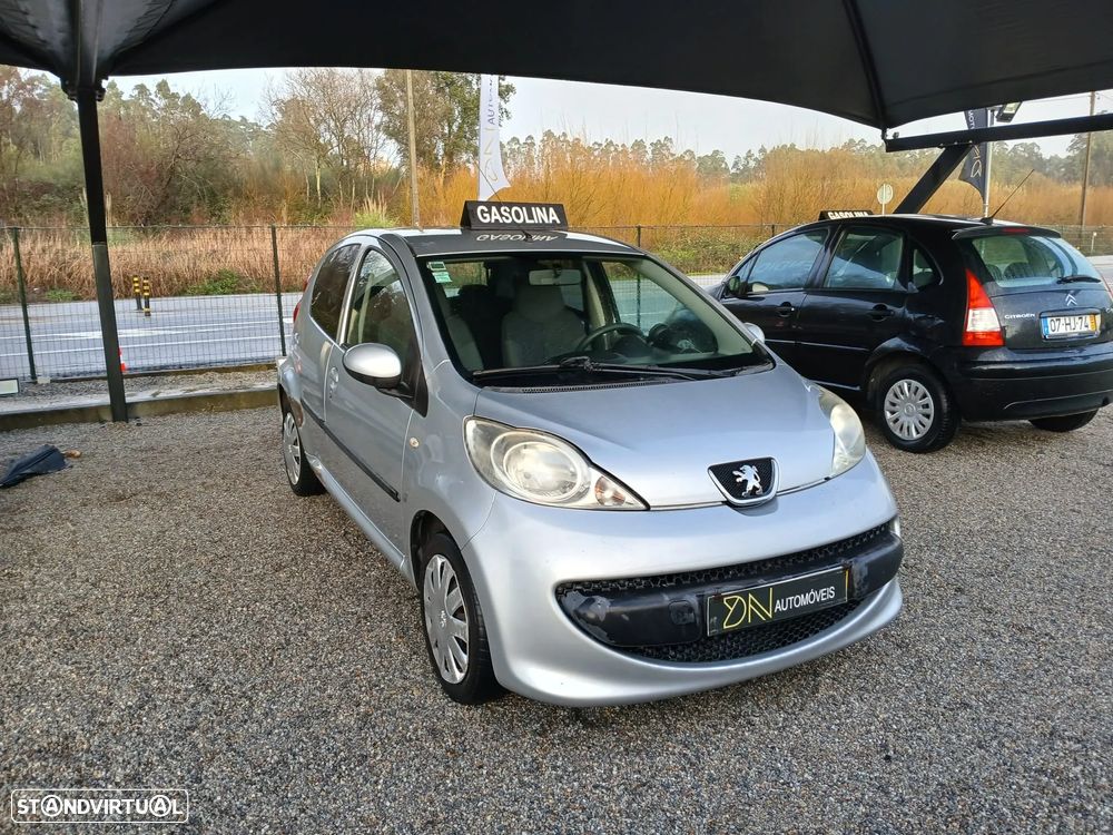 Peugeot 107 1.0 Trendy - 6