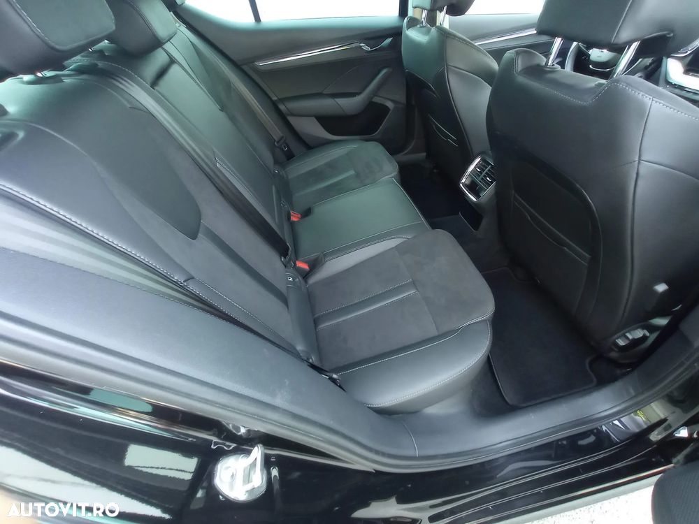 Skoda Octavia 2.0 TDI DSG Style - 25