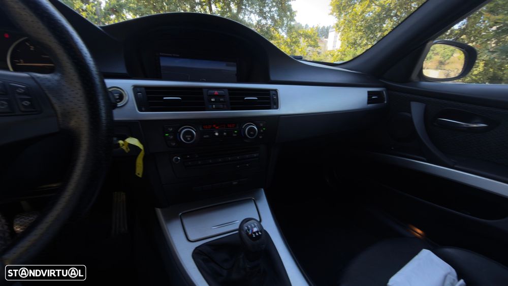 BMW 320 d Navigation - 37