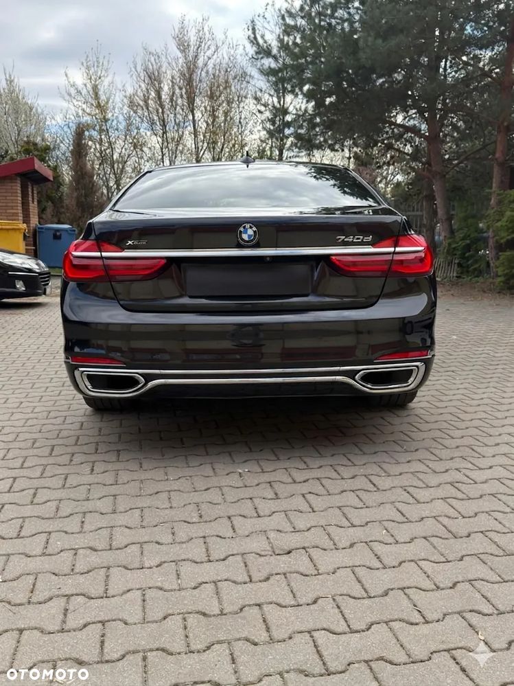 BMW Seria 7 740d xDrive - 4