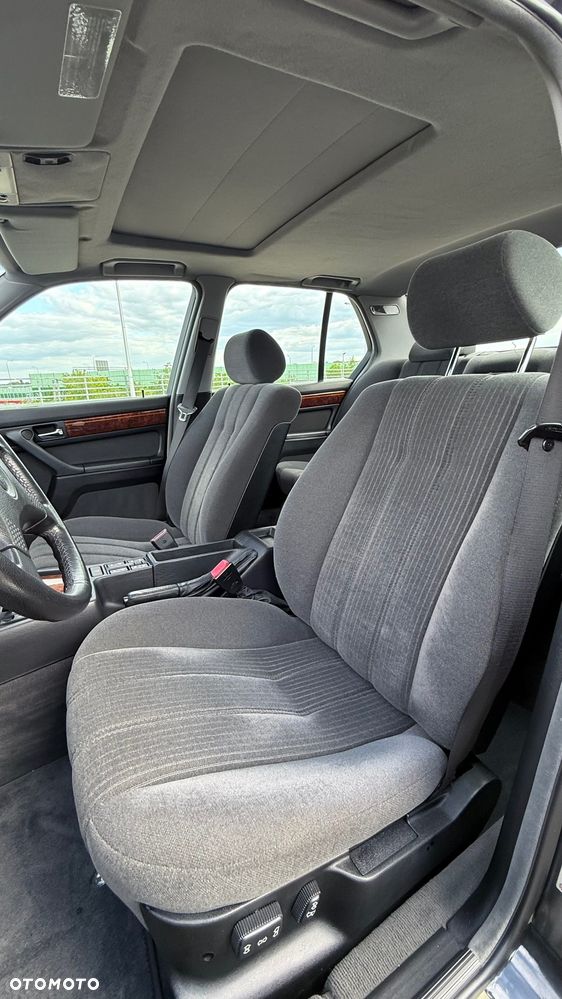 BMW Seria 7 730iL - 22