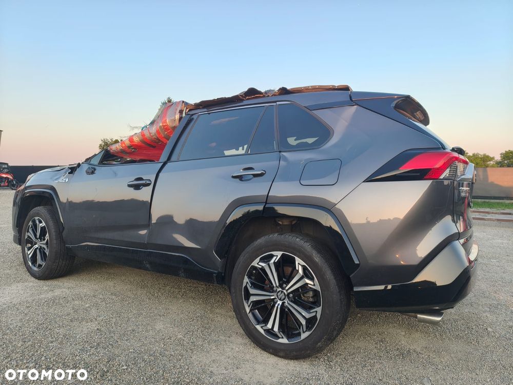 Toyota RAV4 - 2