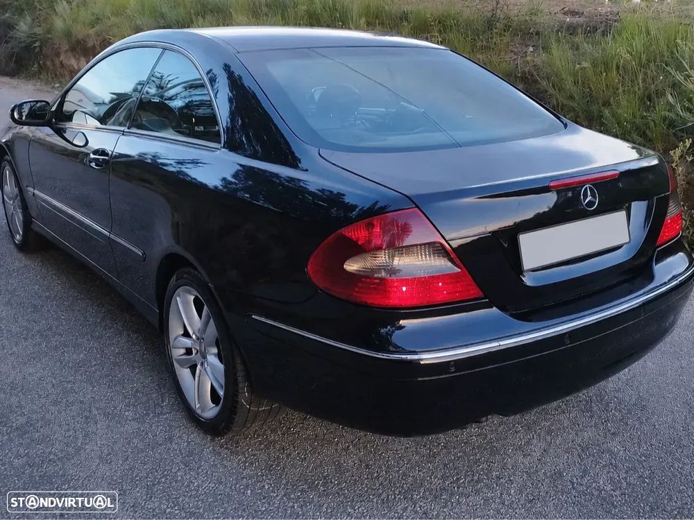 Mercedes-Benz CLK 220 CDi Avantgarde Aut. - 11