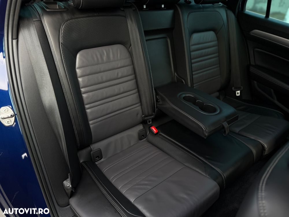 Volkswagen Passat 2.0 TDI SCR 4Motion DSG Highline - 10