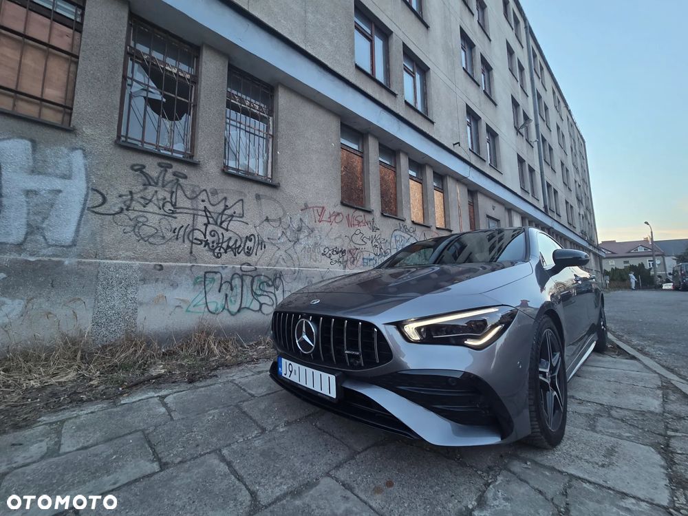 Mercedes-Benz CLA 180 d 7G-DCT AMG Line - 2