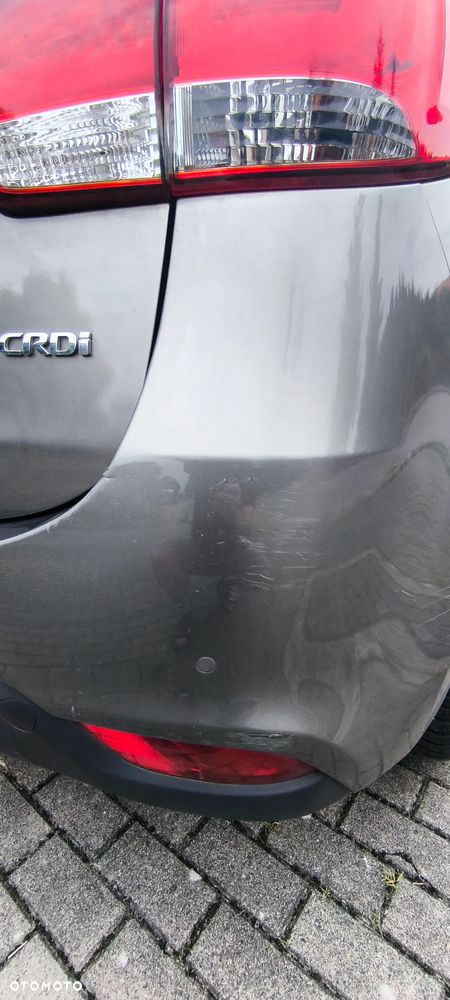 Kia Carens 1.7 CRDi XL - 27