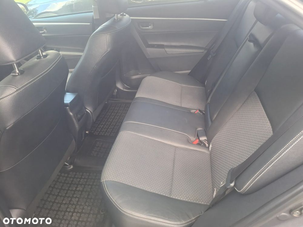 Toyota Corolla 1.6 Prestige - 7
