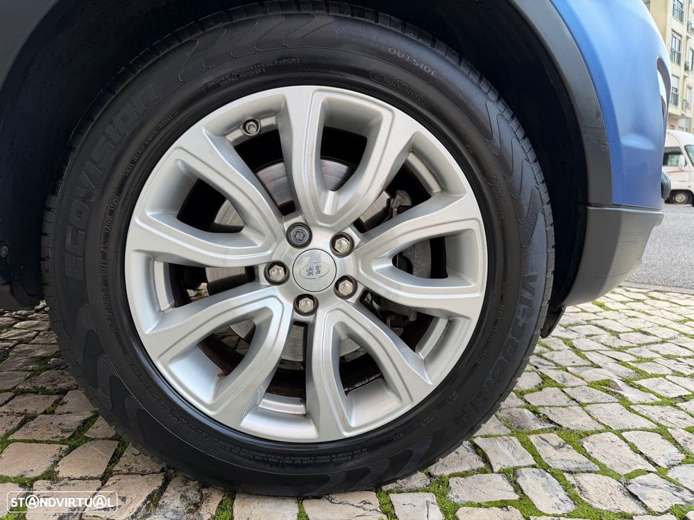 Land Rover Range Rover Evoque 2.0 D150 AWD R-Dynamic HSE Auto - 15