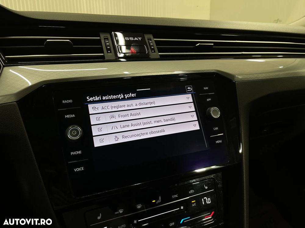 Volkswagen Passat 1.5 TSI ACT DSG Comfortline - 18