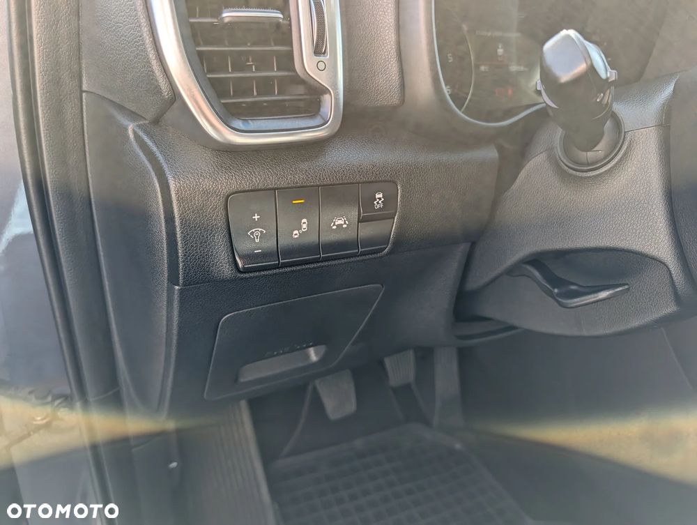 Kia Sportage 1.7 CRDI XL 2WD - 23