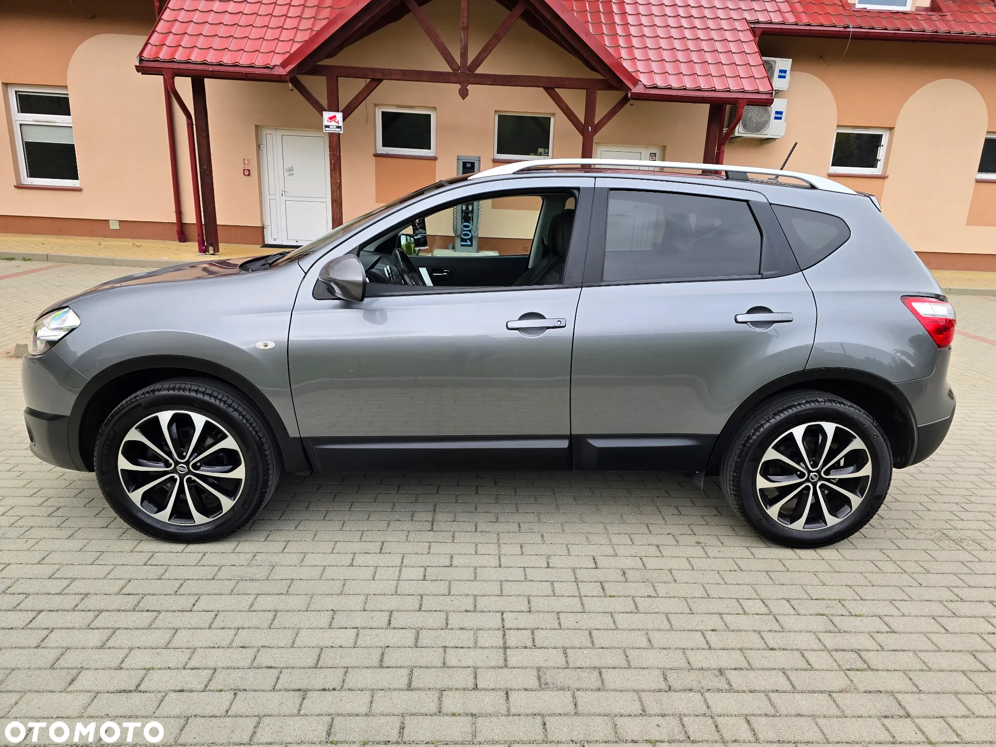 Nissan Qashqai 2.0 Visia - 9