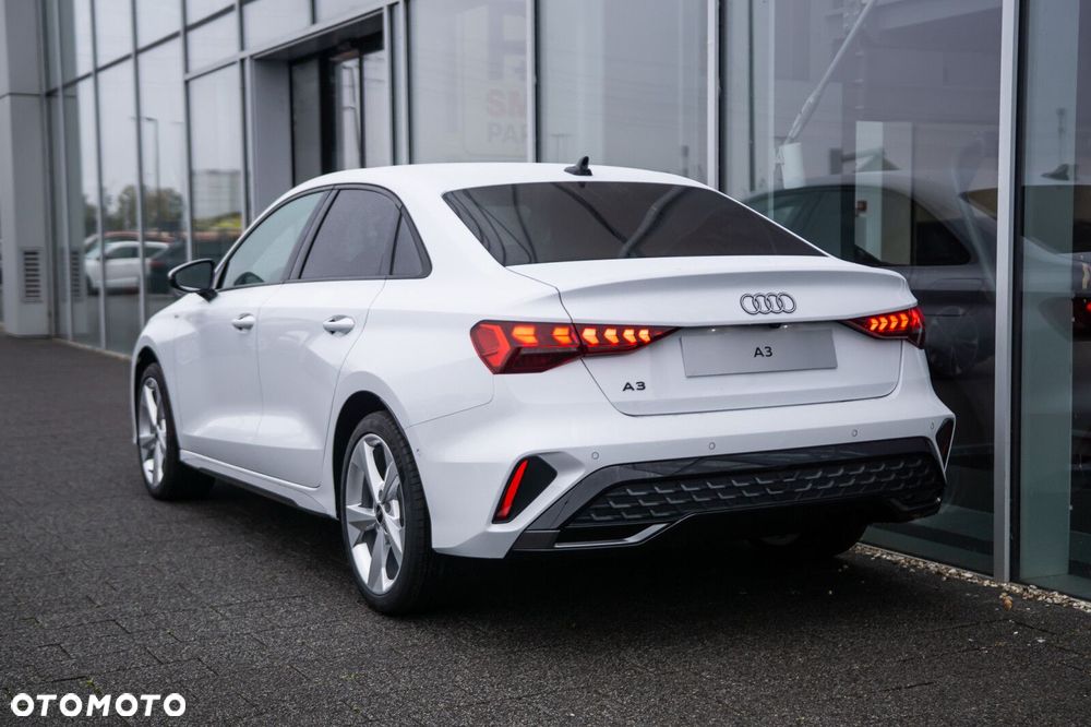 Audi A3 Limousine TFSI mHEV 110 kW S Line S tronic - 4