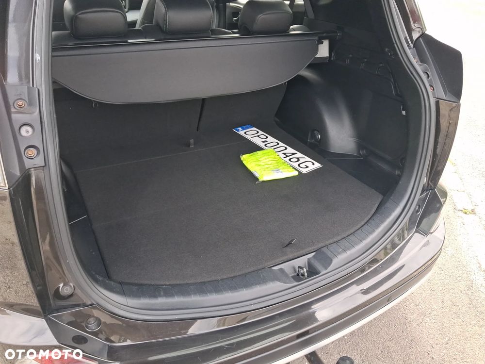 Toyota RAV4 2.0 D-4D Premium 4x2 - 23