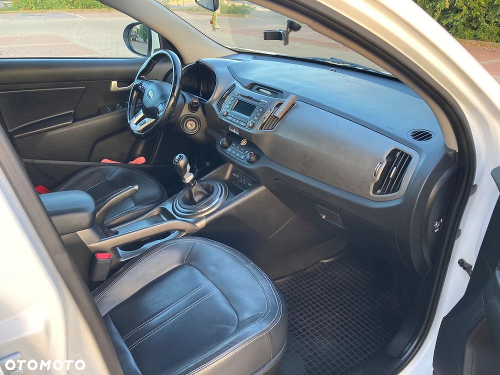 Kia Sportage 1.7 CRDI L 2WD - 8