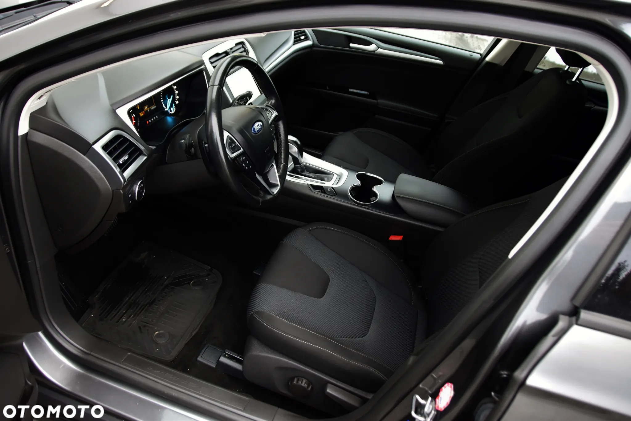 Ford Mondeo 2.0 TDCi Edition 4WD PowerShift - 17