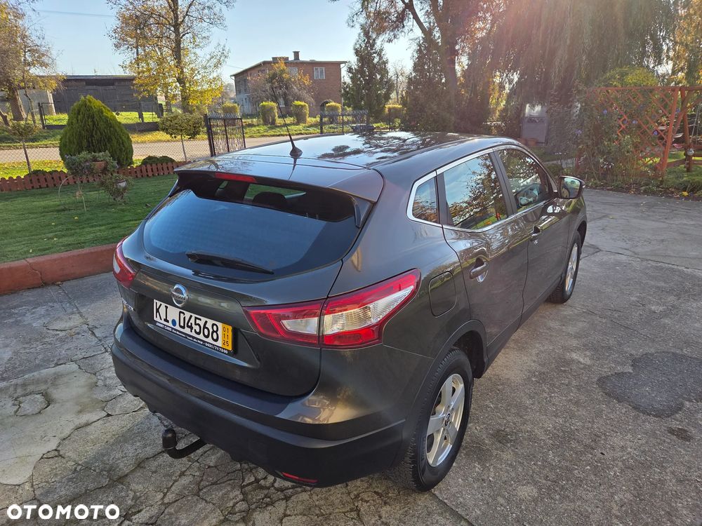 Nissan Qashqai 1.2 DIG-T Visia - 10